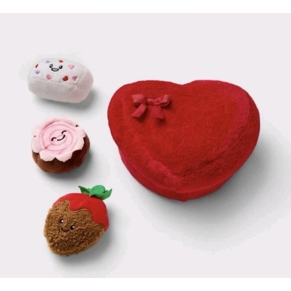Valentine's Giggle Scape Chocolate Box Plush Stuffed Candy NWT Soft‎ Love Gift